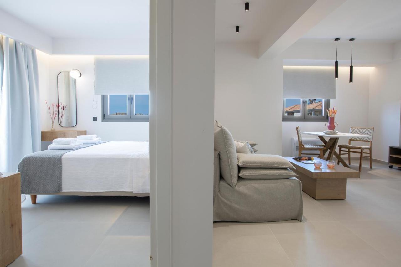 Achillion Suites Lefkada City Bagian luar foto