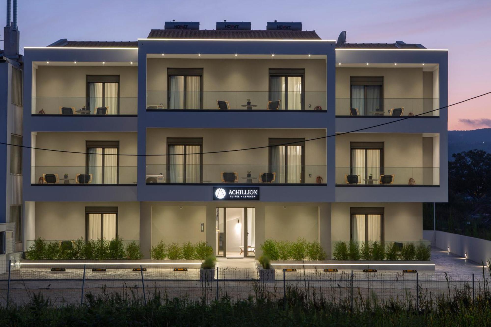 Achillion Suites Lefkada City Bagian luar foto